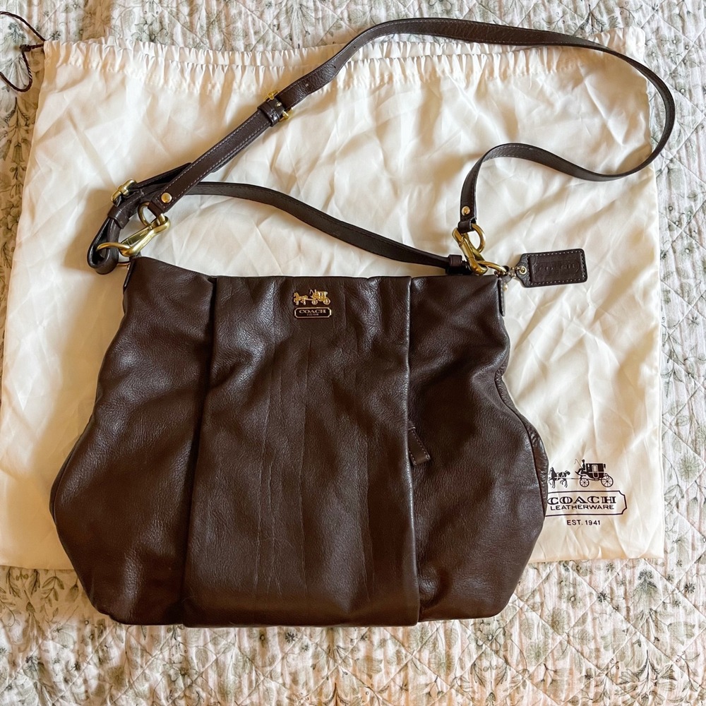 Coach‎ Madison Leather Isabelle Mahogany Brown Hobo Bag Brass Hardware